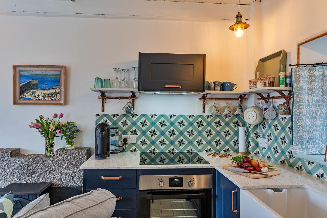 Finest Retreats - Cosy Mousehole Cottage With Sea Views Buitenkant foto