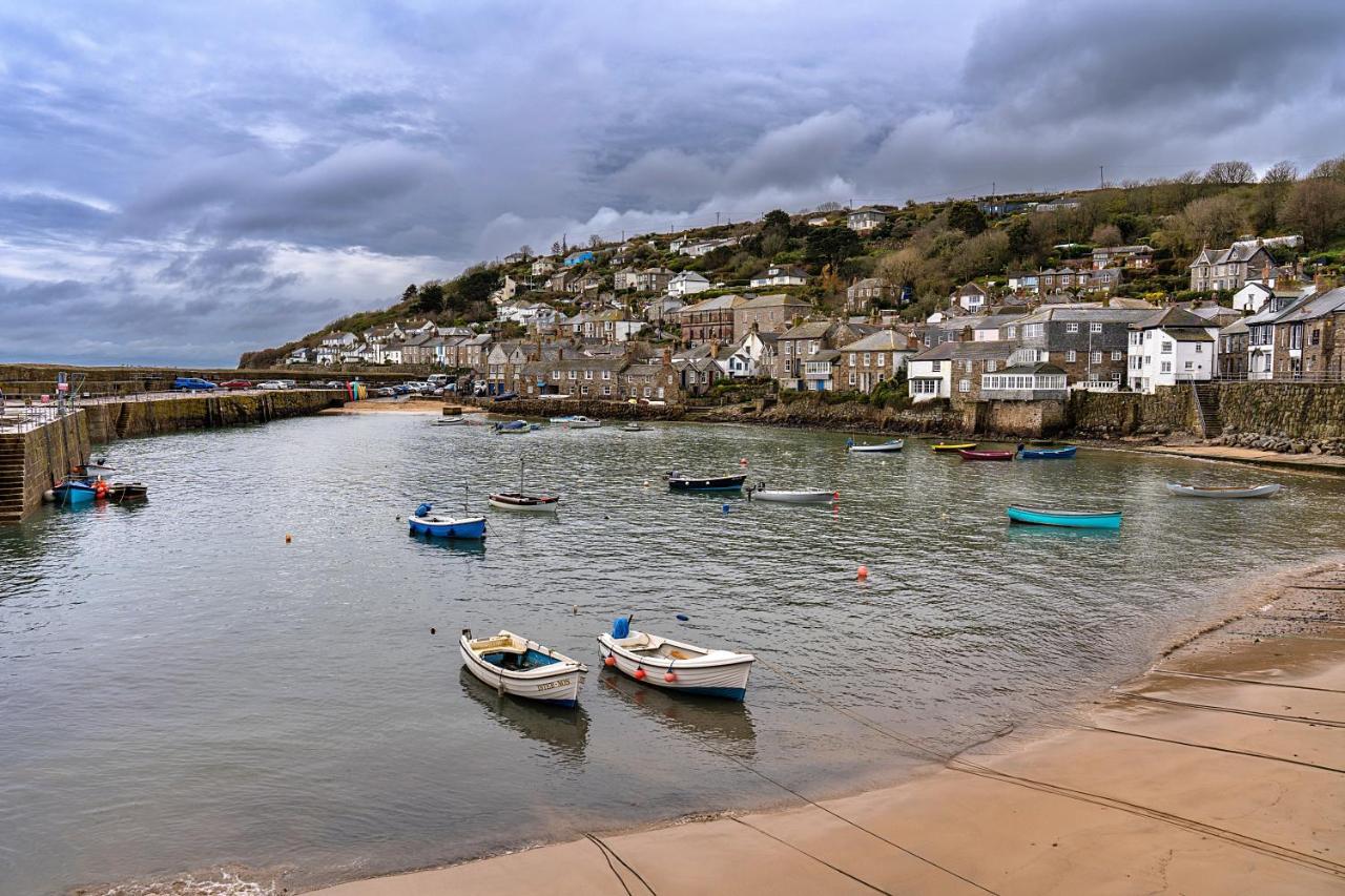 Finest Retreats - Cosy Mousehole Cottage With Sea Views Buitenkant foto