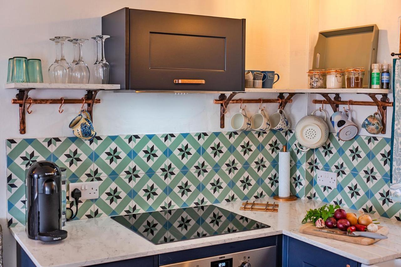 Finest Retreats - Cosy Mousehole Cottage With Sea Views Buitenkant foto